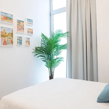Main Lofts דירה *