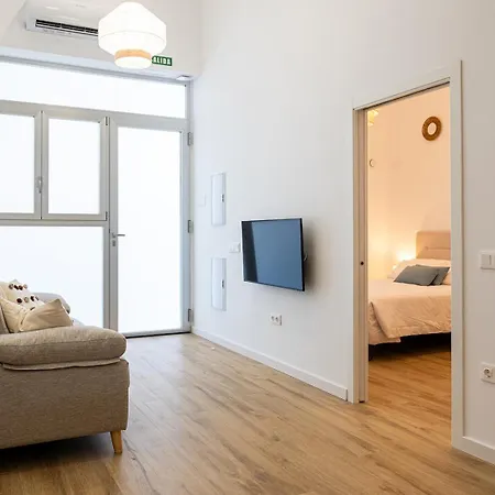 דירה Main Lofts