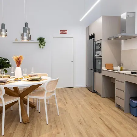Main Lofts Lejlighed