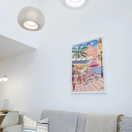 Main Lofts * Walencja