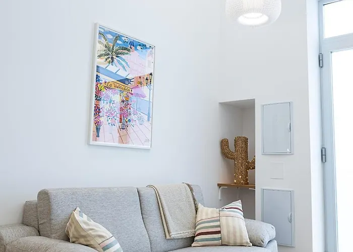דירה Main Lofts